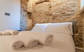 Uc - Guest House Gerardo